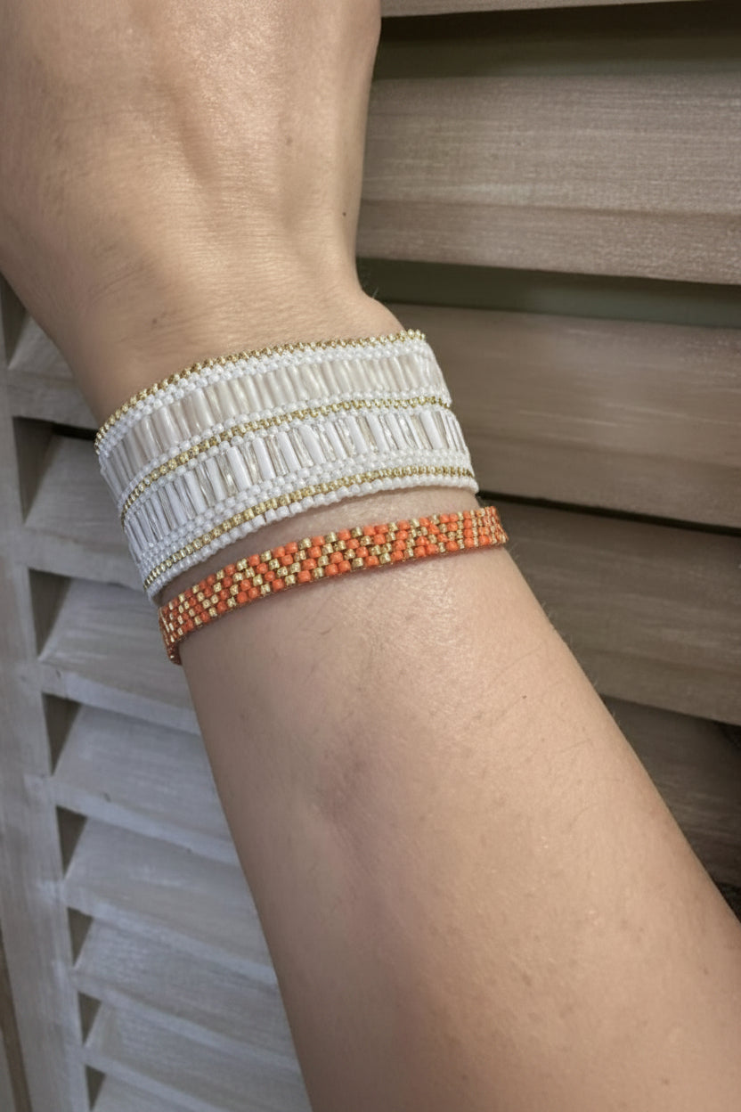 Bracelet manchette tons blancs et doré
