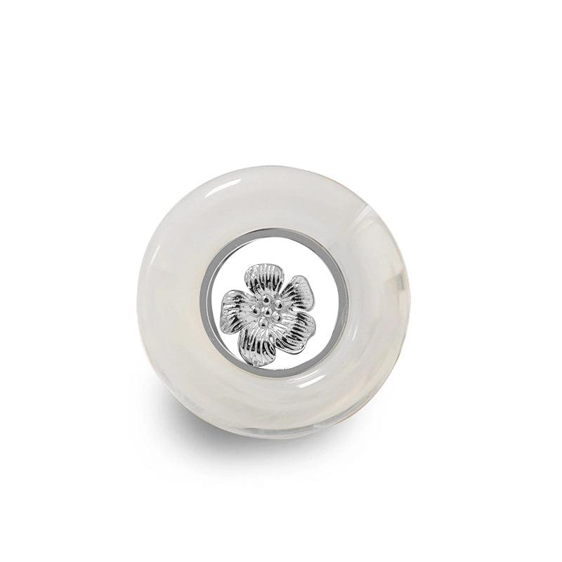 Bague Ouverte Réglable en Acrylique – Fleur Blanche Translucide