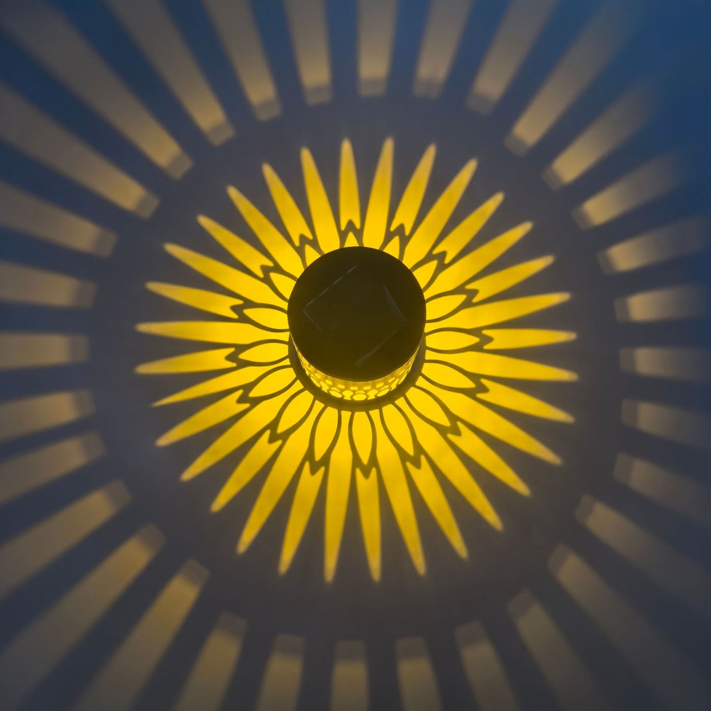 Lampe solaire murale Mandala Tournesol – Décoration jardin