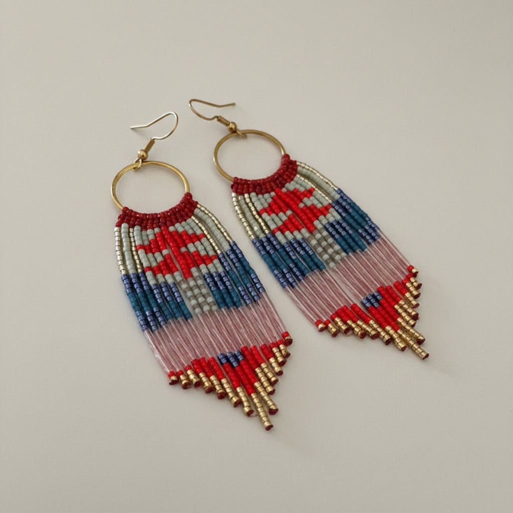 Boucles d'oreilles cheyennes à franges – Micromacramé & perles Miyuki