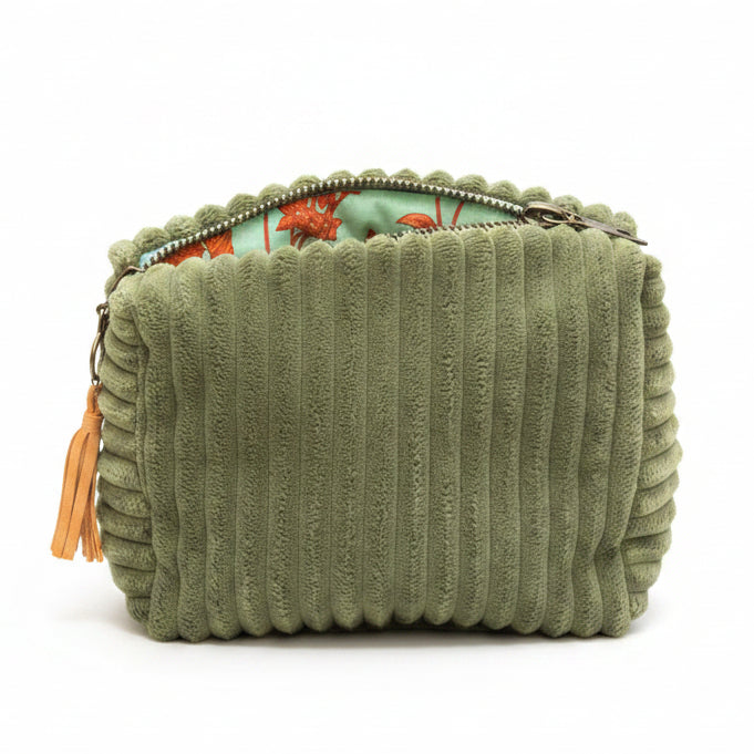 Trousse en Velours Grosses Côtes – Kaki & Doublure Fleurie