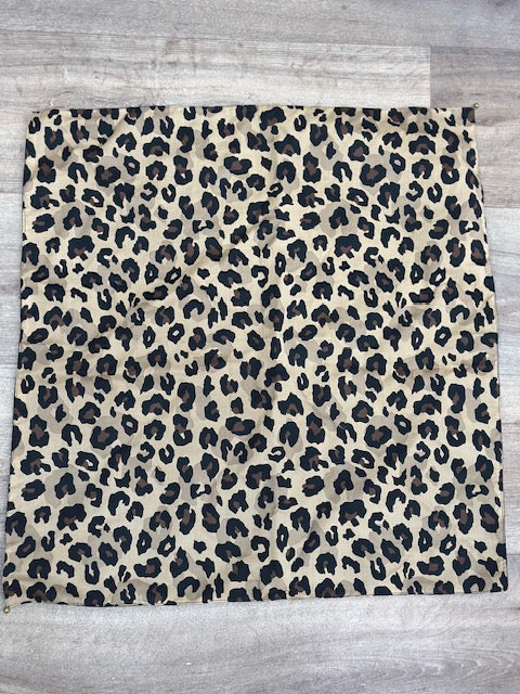 Foulard Bandana Léopard — Coton & Détails Dorés