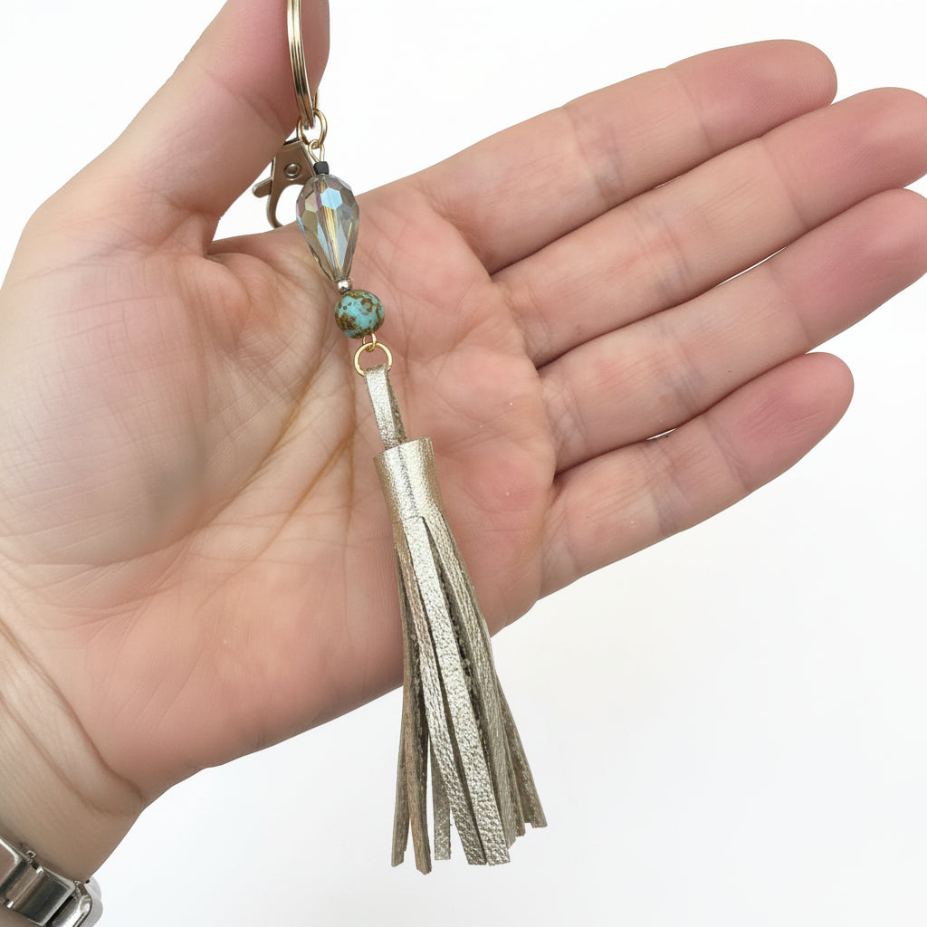 Porte-clés & Bijou de Sac — Pompon Cuir Doré & Perles