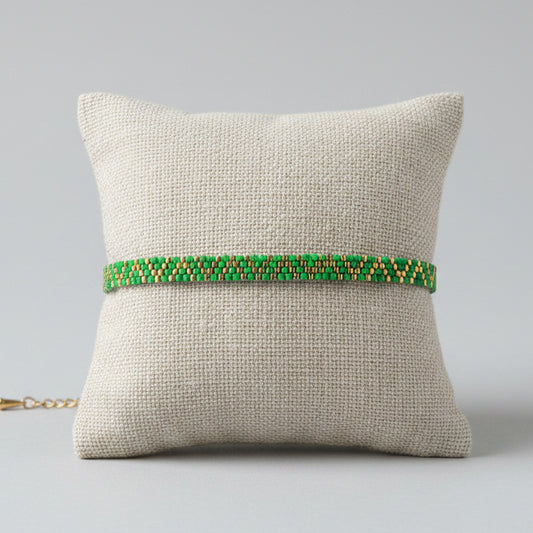 Bracelet tissé perles Miyuki – Vert & doré, motif graphique, taille réglable