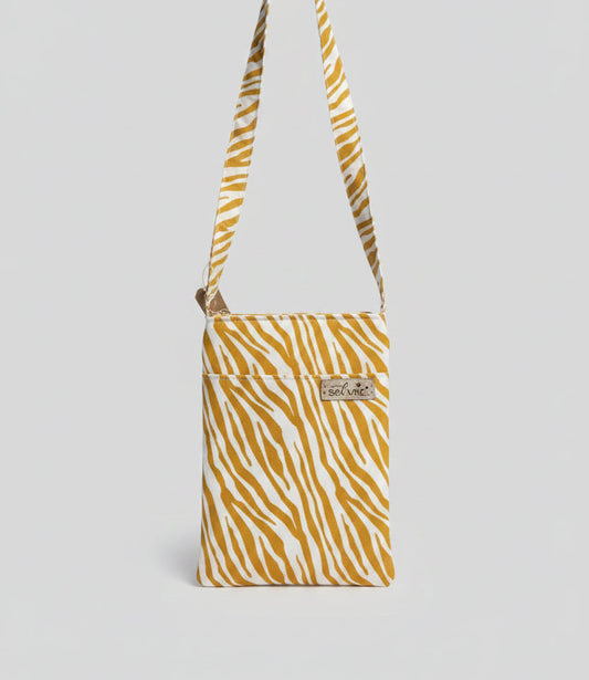 Pochette bandoulière artisanale – Tissu zèbre curry & intérieur fleuri