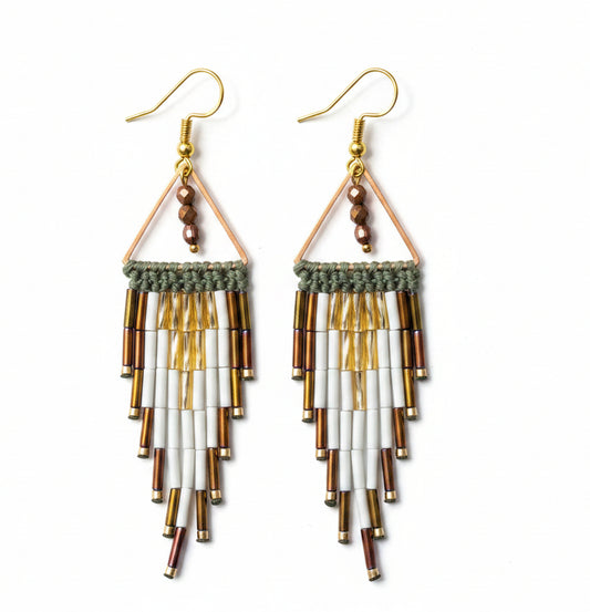 Boucles d'oreilles à franges Miyuki – Micro-macramé kaki & doré