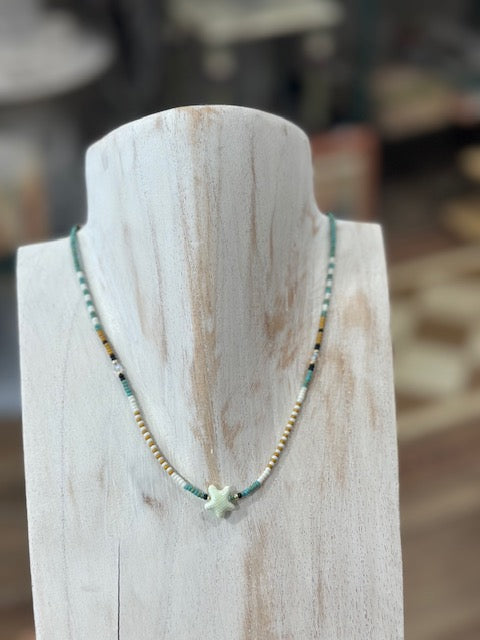 Collier Court Rocailles Miyuki & Étoile de Mer