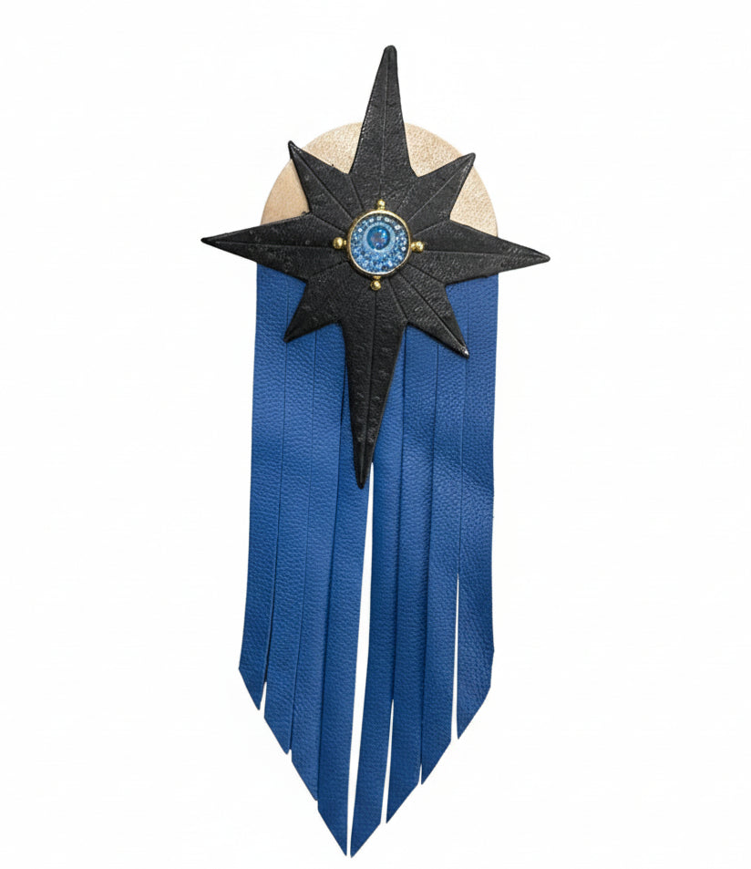 Broche Filante en cuir – bleu et noir