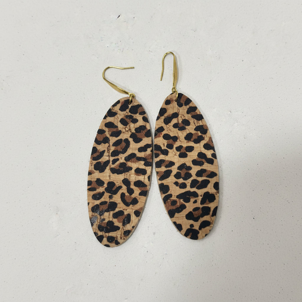 Boucles d'oreilles ovales en liège – Motifs léopard, arc-en-ciel ou rayures