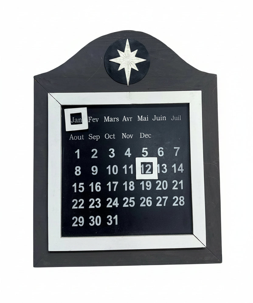 Magnetic perpetual calendar, wood and leather