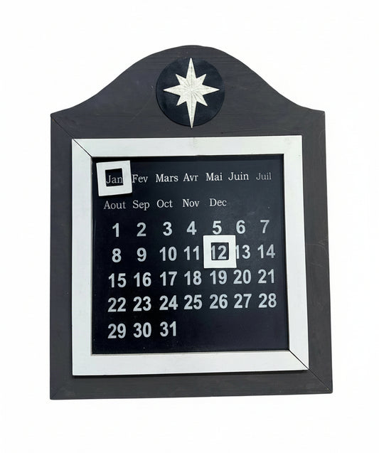 Magnetic perpetual calendar, wood and leather