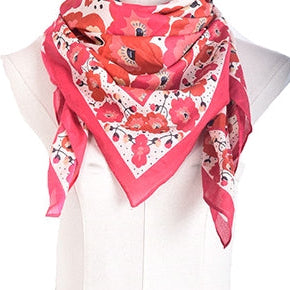 Carré Foulard 100% Coton – Fleurs Rouges & Rose Foncé sur Fond Blanc