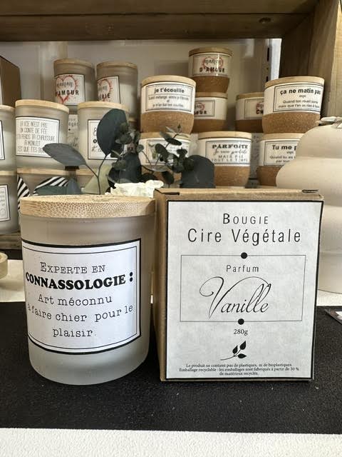 Bougie parfumée vanille – Pot en verre & couvercle bambou – Message humoristique – Prête à offrir