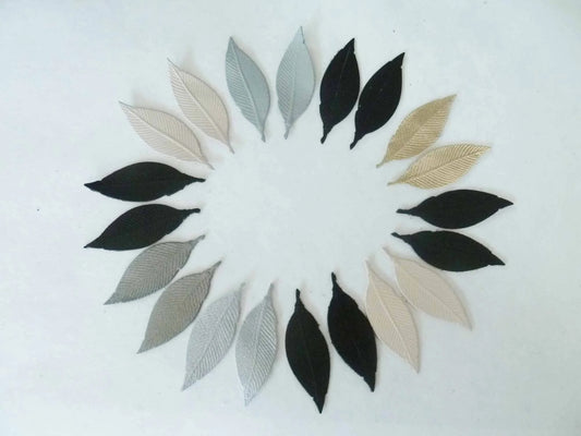 Lot de 20 feuilles en cuir – Couleurs assorties, 4,5 cm